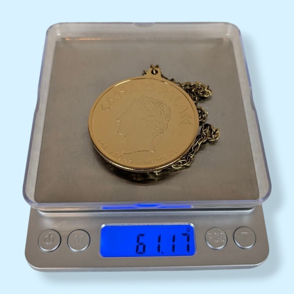 V. Rope Chain Caesars Palace Medallion Pendant Necklace - Picture 6 of 6